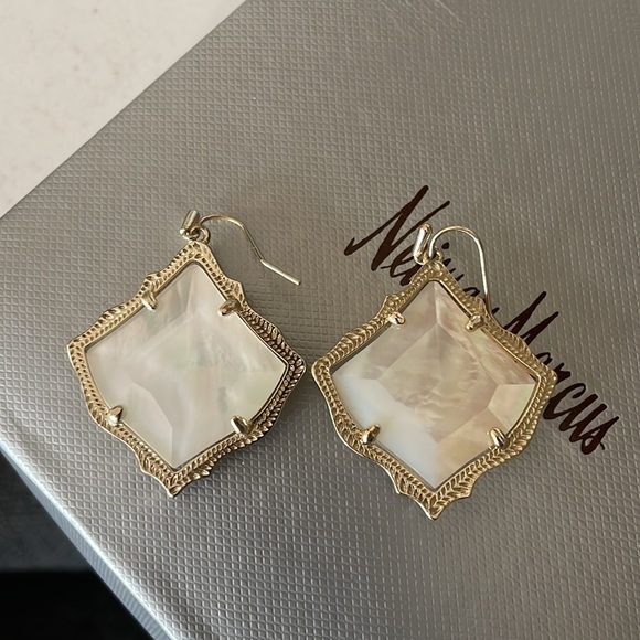 Kendra Scott Jewelry - Kendra Scott Kirsten Gold Drop Earrings  Ivory Mother of Pearl